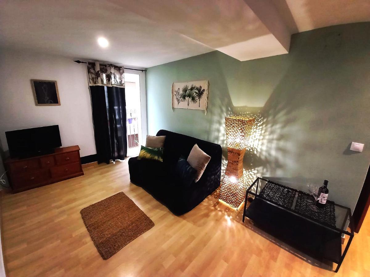 Cornukarma Apartamiento La Capella Cornudella de Montsant Dış mekan fotoğraf